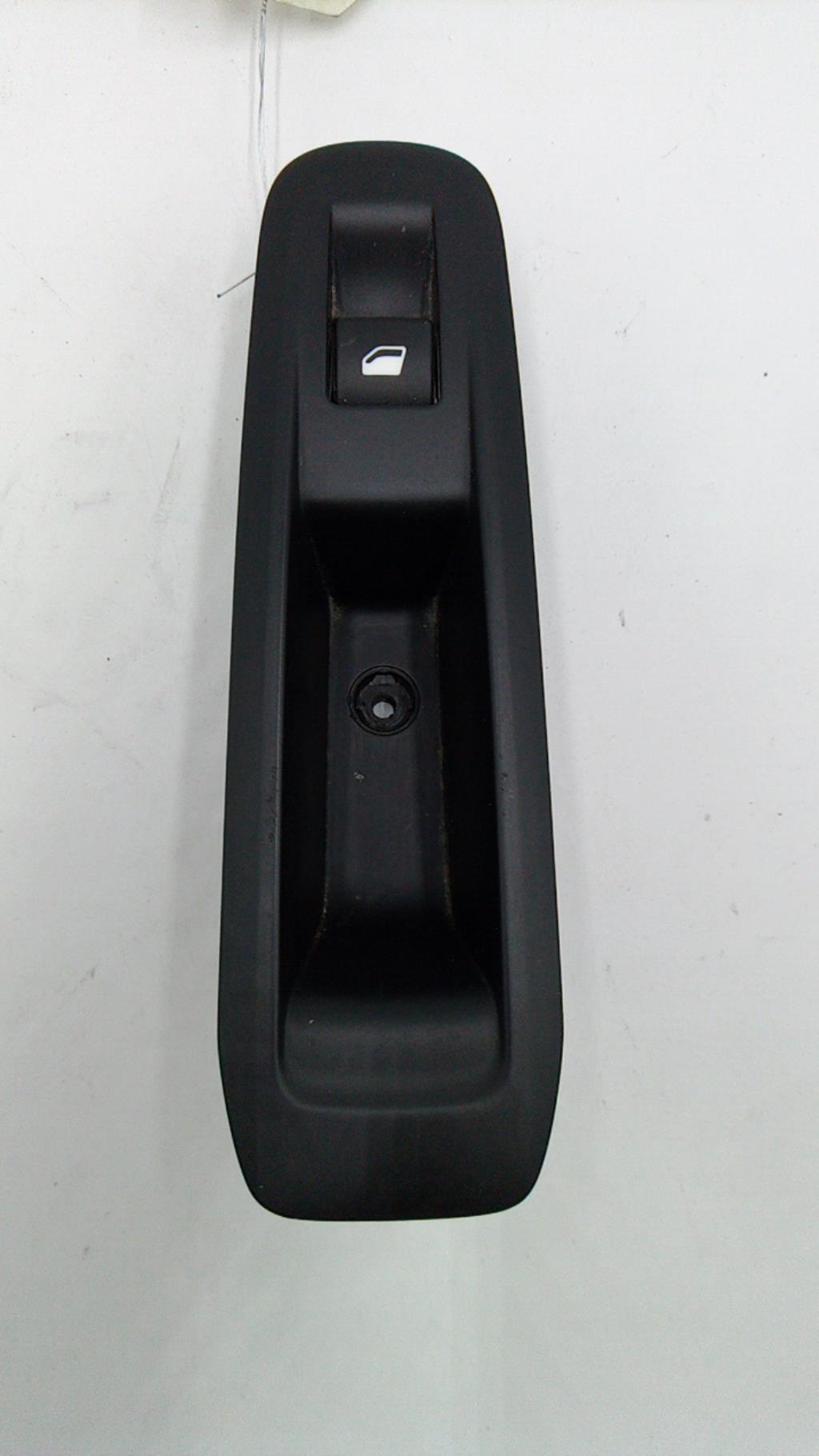 Interruttore lavacristalli posteriore destro PEUGEOT 308 2 PHASE 1 Diésel - 1