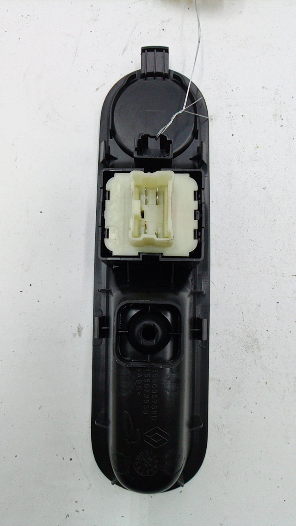 Interruttore lavacristalli anteriore sinistro RENAULT TWINGO 3 PHASE 1 Gasolina - 1