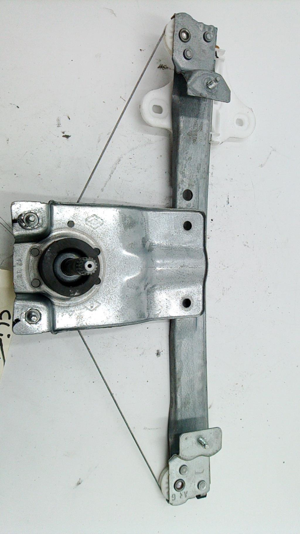 Alzacristalli manuale posteriore destro RENAULT CLIO 4 PHASE 2 Diésel - 1