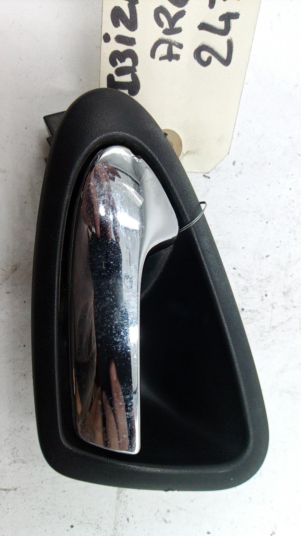 Maniglia interna posteriore sinistra SEAT IBIZA 4 PHASE 1 Diésel - 1
