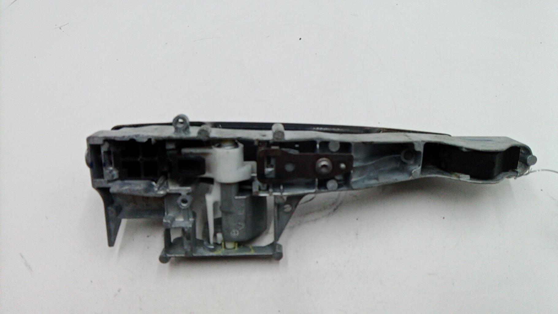 Maniglia portiera anteriore destra PEUGEOT 207 Diésel - 1