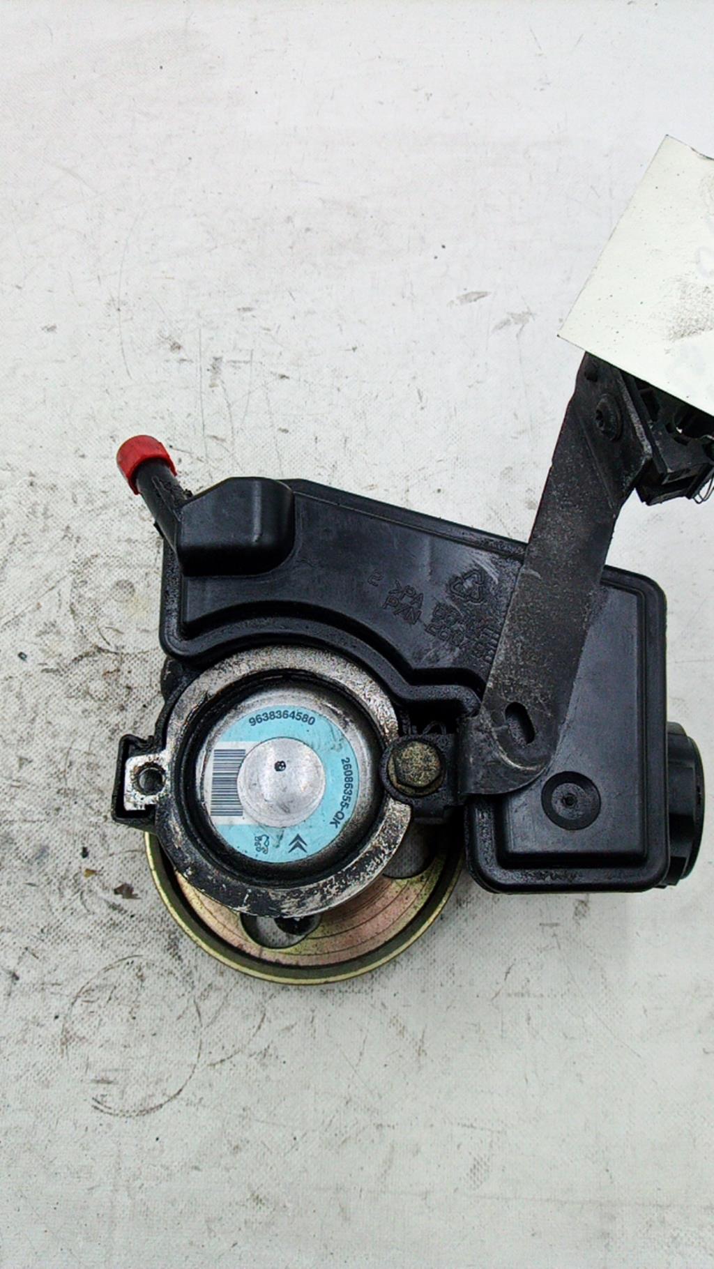 Pompe de direction PEUGEOT 206 PHASE 1 Diesel - 1