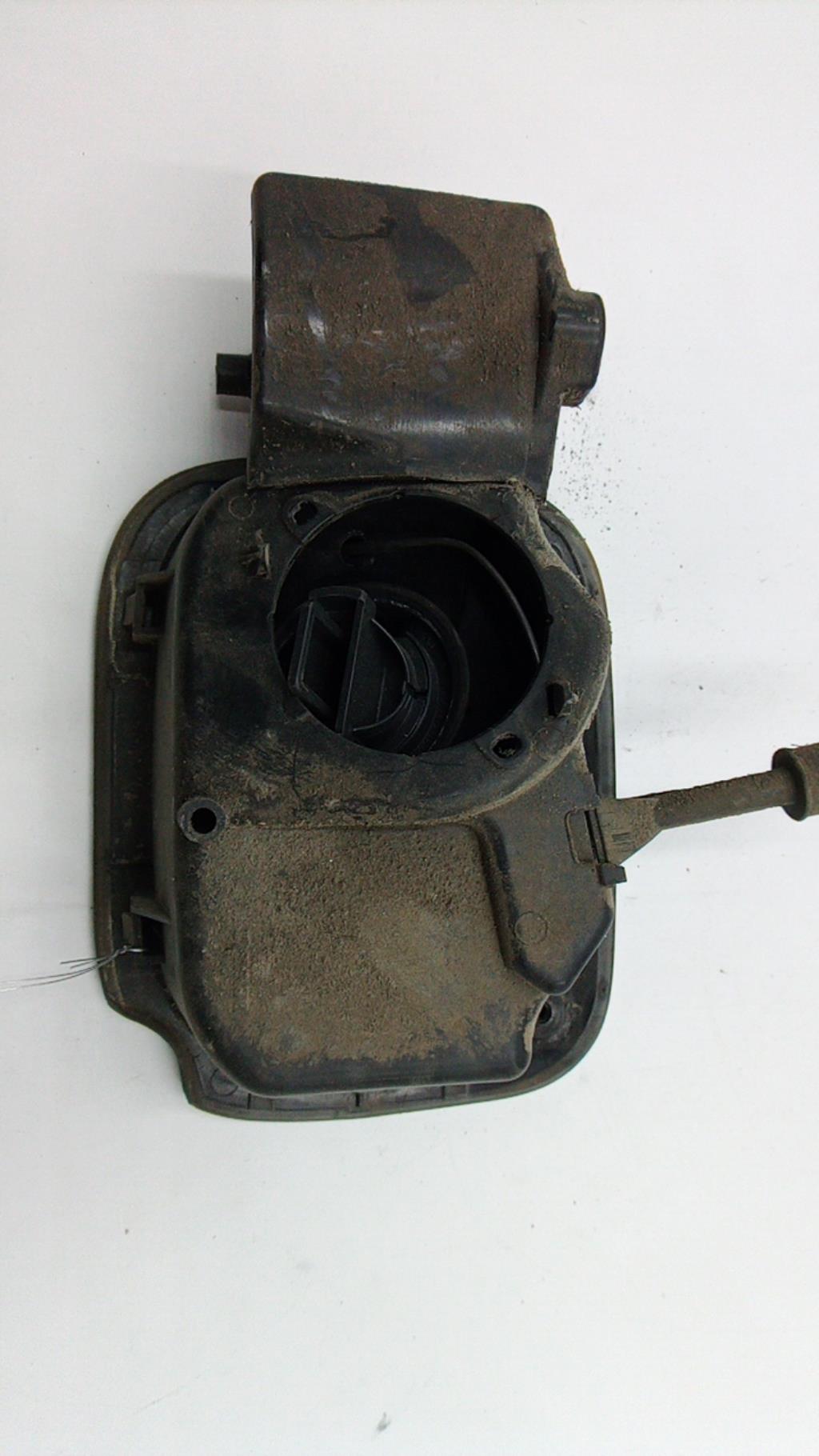Trappe d'essence RENAULT CLIO 3 PHASE 2 Essence - 1