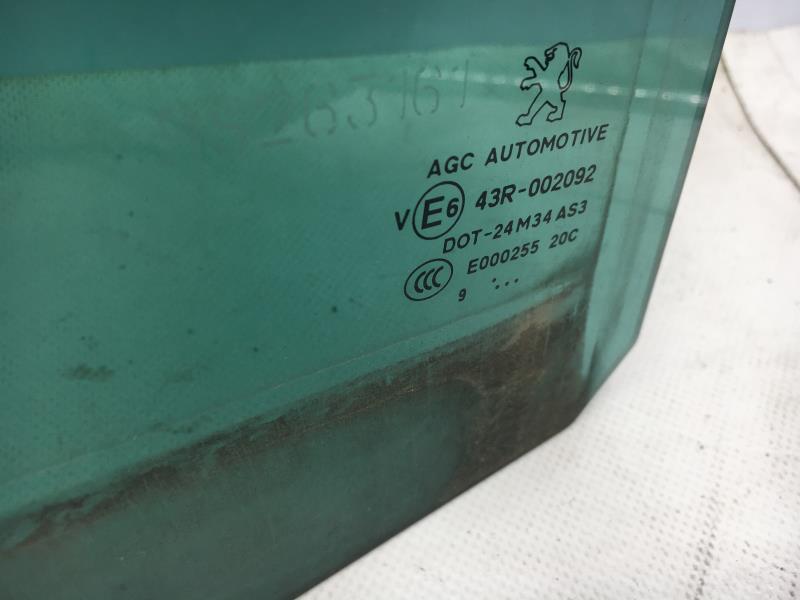 Vetro posteriore destro PEUGEOT 5008 1 PHASE 1 Diésel - 1