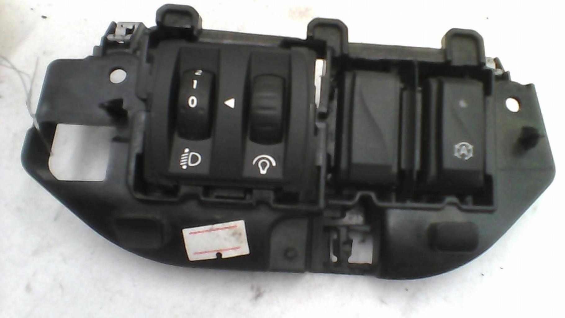 Commande de reglage hauteur de phare RENAULT CLIO 4 PHASE 2 Diesel - 1
