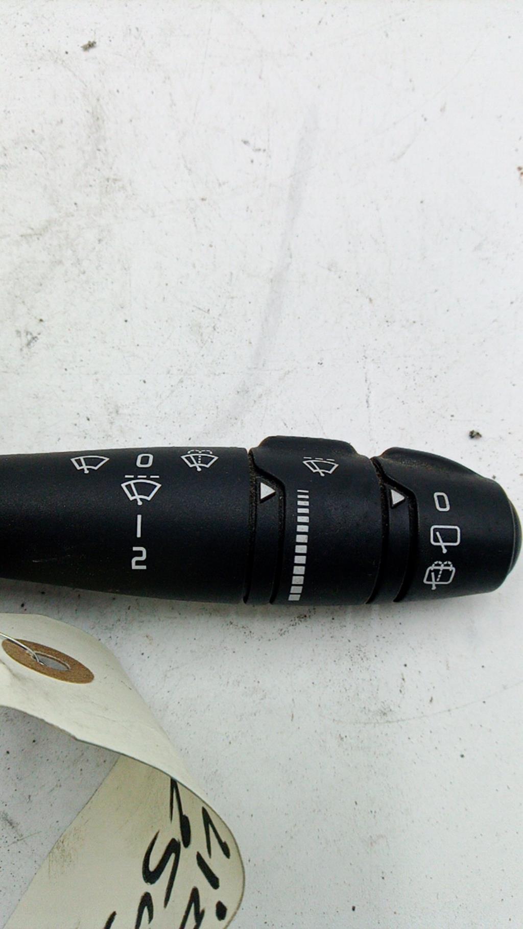 Commodo d'essuie glaces RENAULT CLIO 2 PHASE 2 Essence - 1