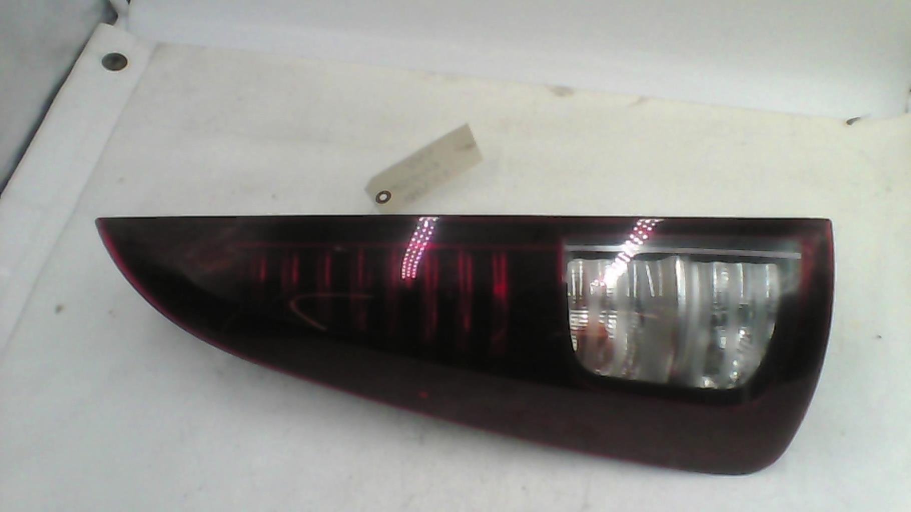 Fanale posteriore principale sinistro (luci) RENAULT GRAND ESPACE 4 PHASE 2 Diésel - 1