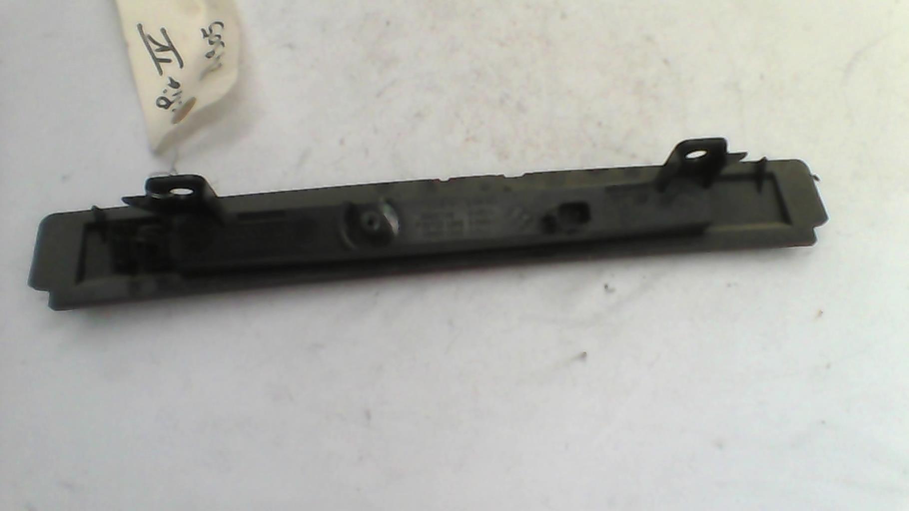 Feu arriere stop central RENAULT CLIO 4 PHASE 2 Diesel - 1