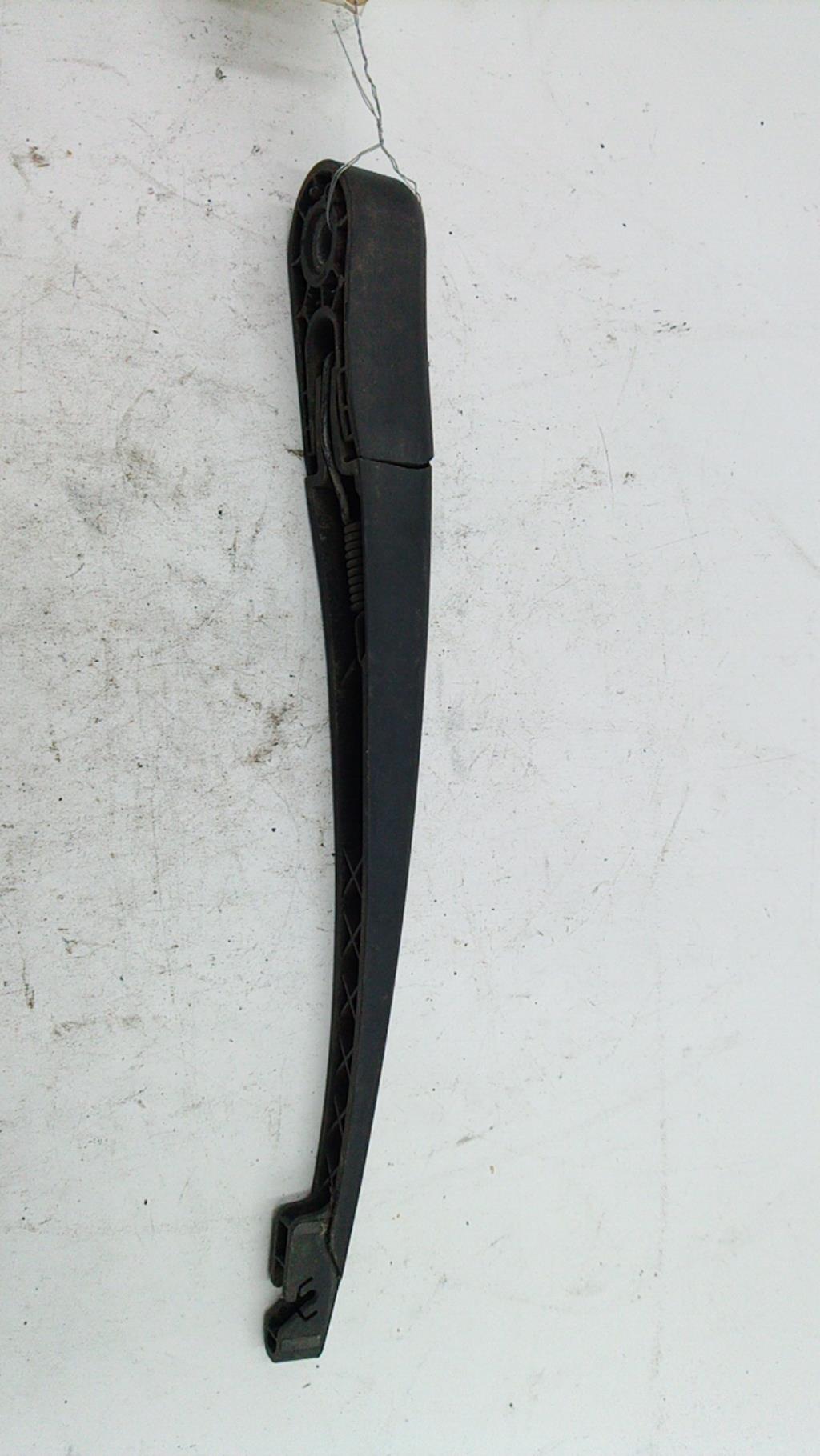Braccio tergicristallo posteriore CITROEN C4 PICASSO 1  - 1