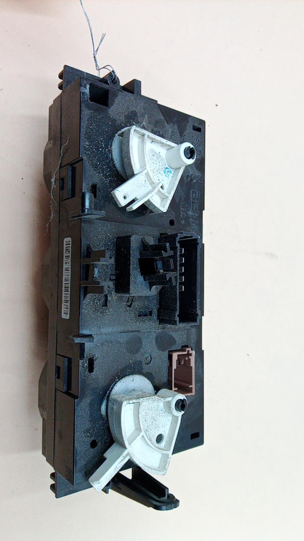Commande chauffage CITROEN C3 2 PHASE 2 Diesel - 1