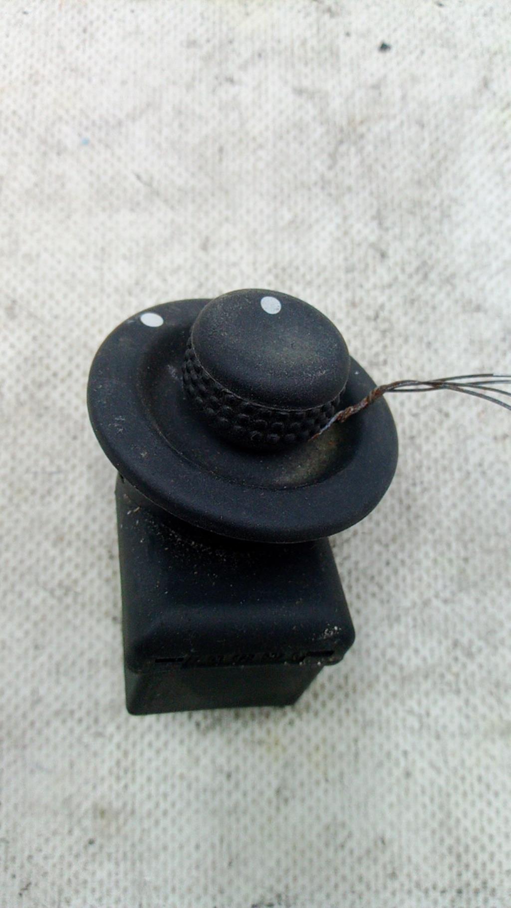 Commande retroviseurs RENAULT CLIO 2 PHASE 2 Essence - 1