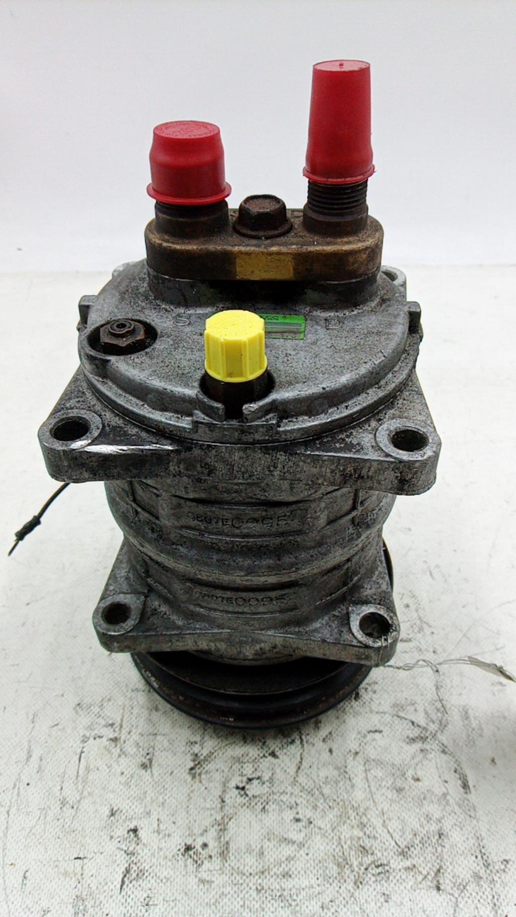 Compresseur clim RENAULT MASTER 1 PHASE 2 Diesel - 1