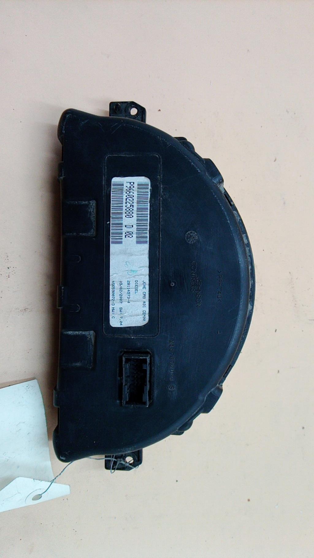 Compteur CITROEN C3 PLURIEL PHASE 2 CABRIOLET Diesel - 1