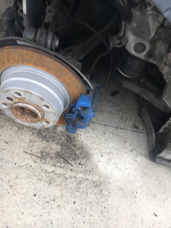 Pinza freni posteriore destra BMW SERIE 1 F20 PHASE 1 Diésel - 1