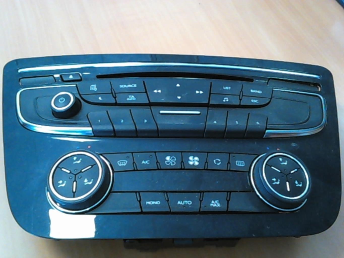 Frontalino autoradio PEUGEOT 508 1 PHASE 1 Diésel - 1