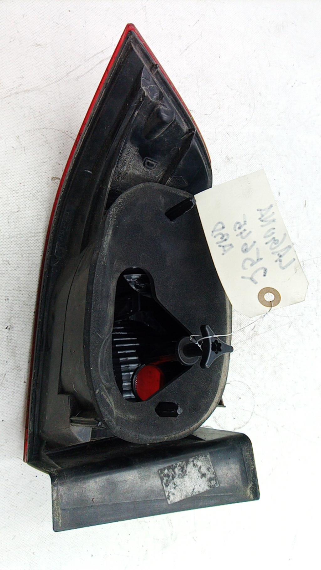 Fanale posteriore principale destro (luci) RENAULT LAGUNA 2 PHASE 2 Diésel - 1