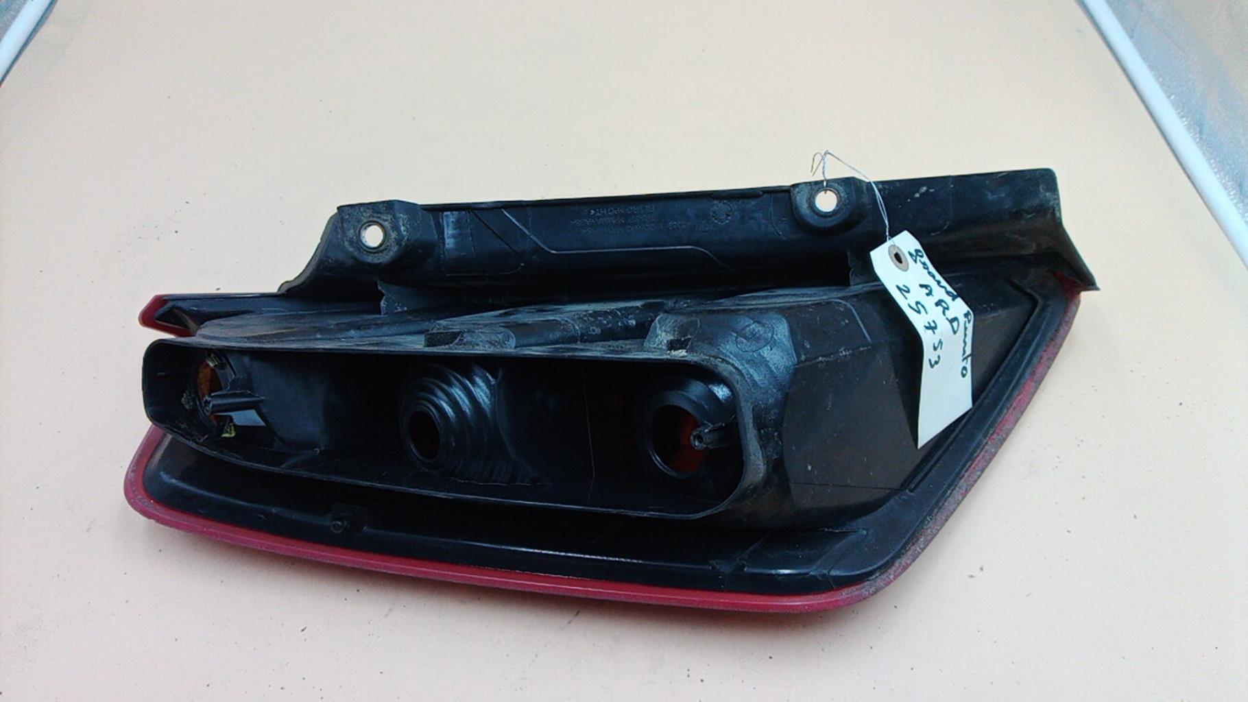 Fanale posteriore principale destro (luci) FIAT GRANDE PUNTO Diésel - 1