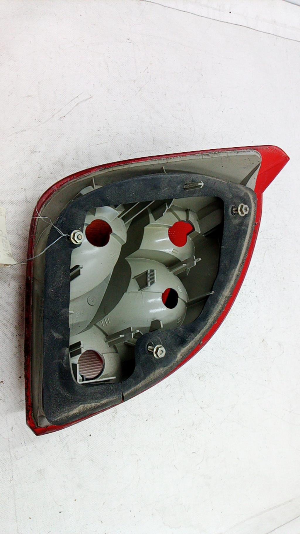 Fanale posteriore principale destro (luci) FORD FIESTA 4 PHASE 2 Gasolina - 1