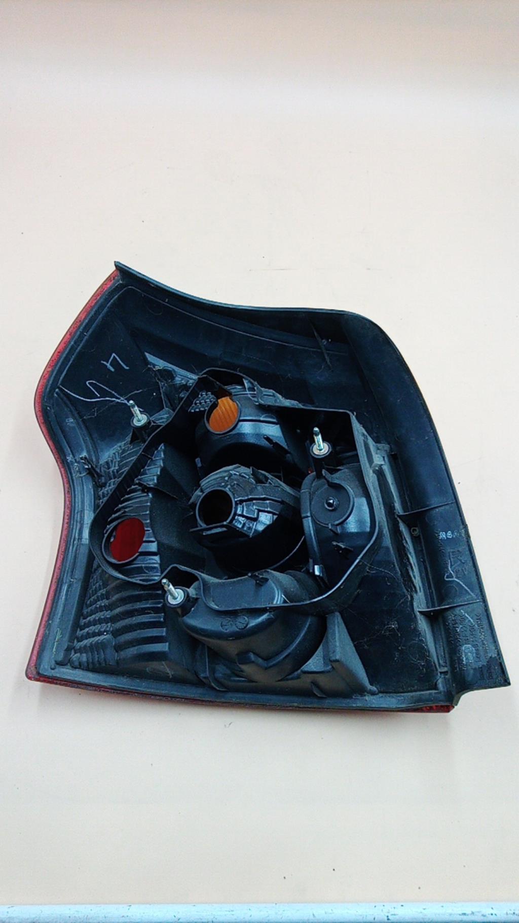 Fanale posteriore principale destro (luci) TOYOTA COROLLA 10 PHASE 2 Diésel - 1