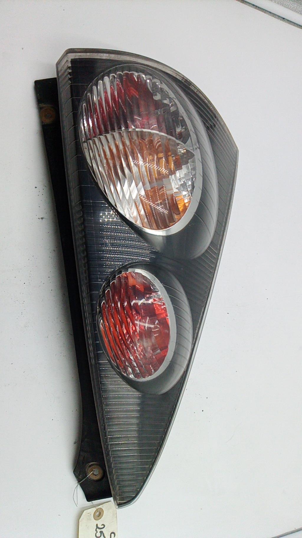 Fanale posteriore principale sinistro (luci) CITROEN C1 1 PHASE 1 Gasolina - 1
