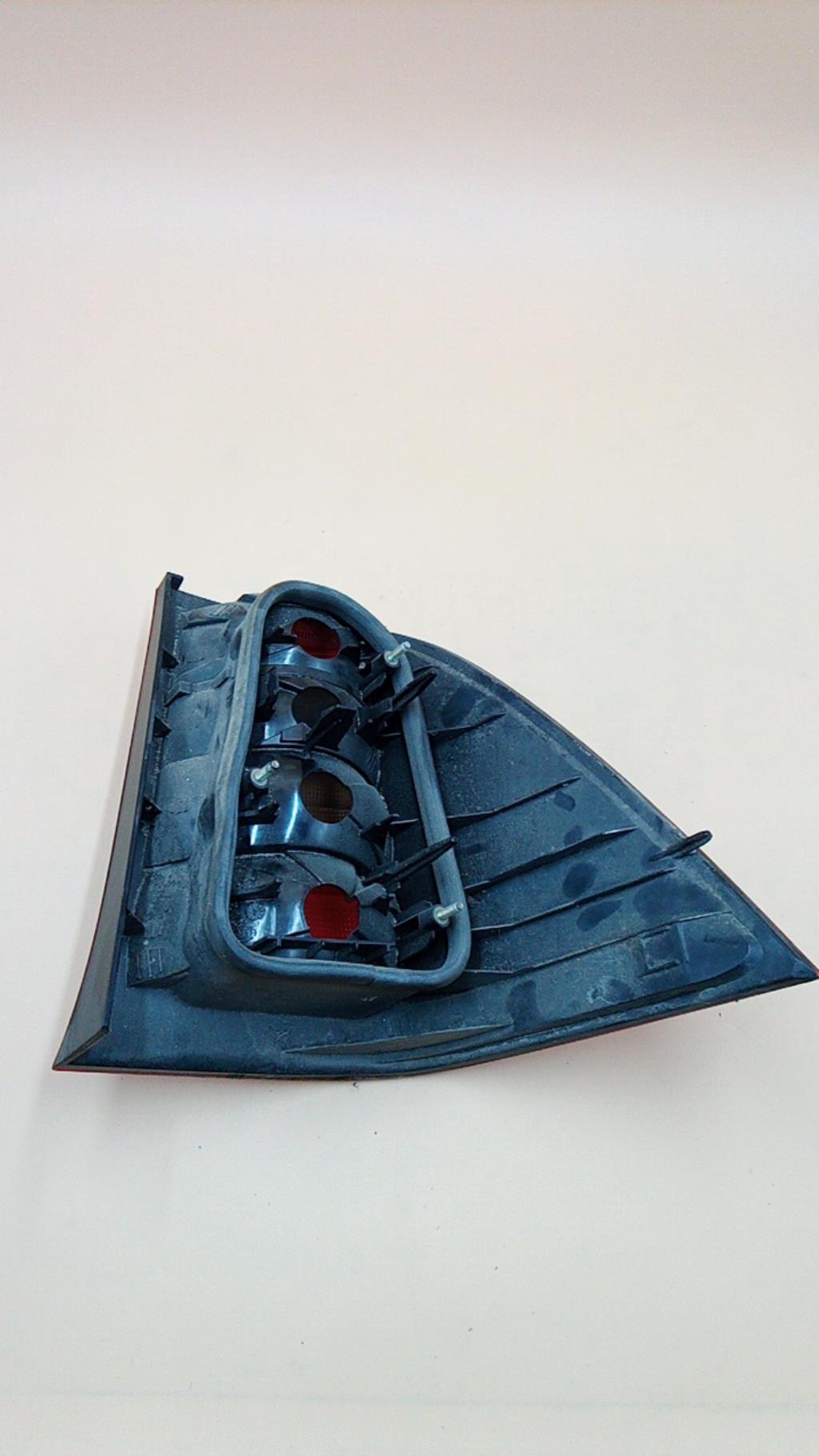 Fanale posteriore principale sinistro (luci) MERCEDES CLASSE C 202 PHASE 2 BREAK Gasolina - 1