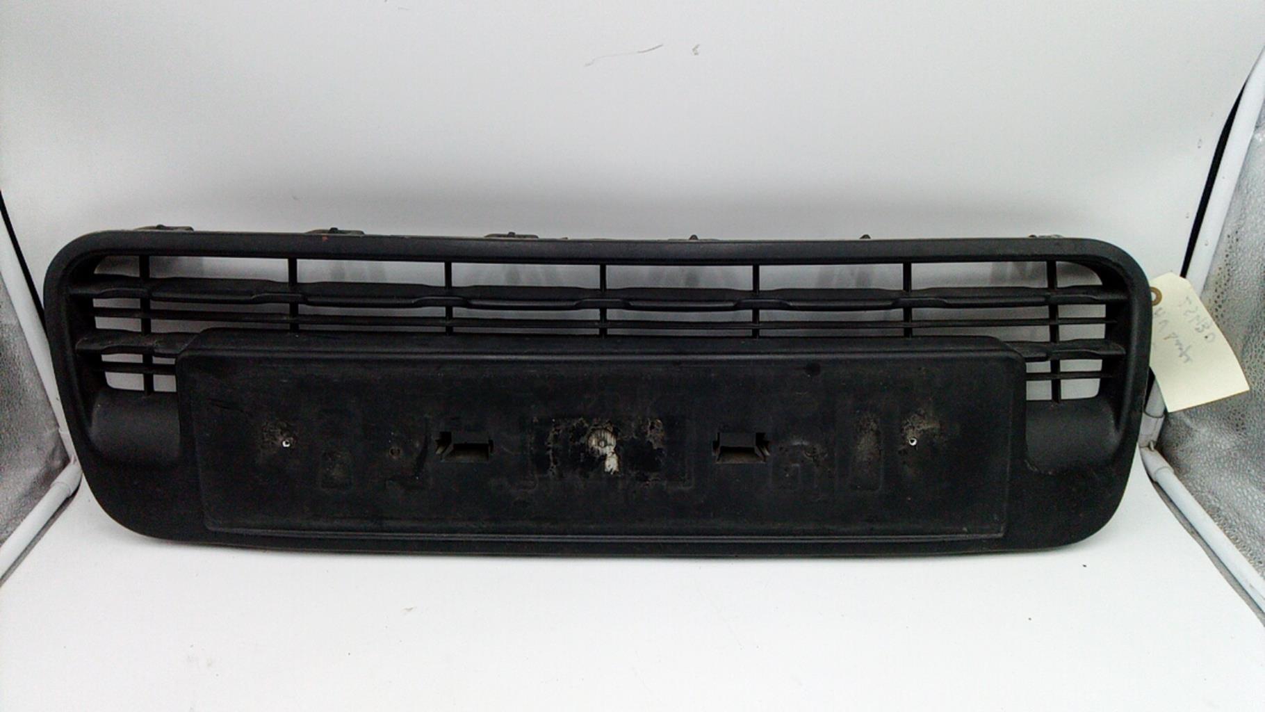 Grille de pare choc CITROEN C3 PICASSO PHASE 1 Diesel - 1