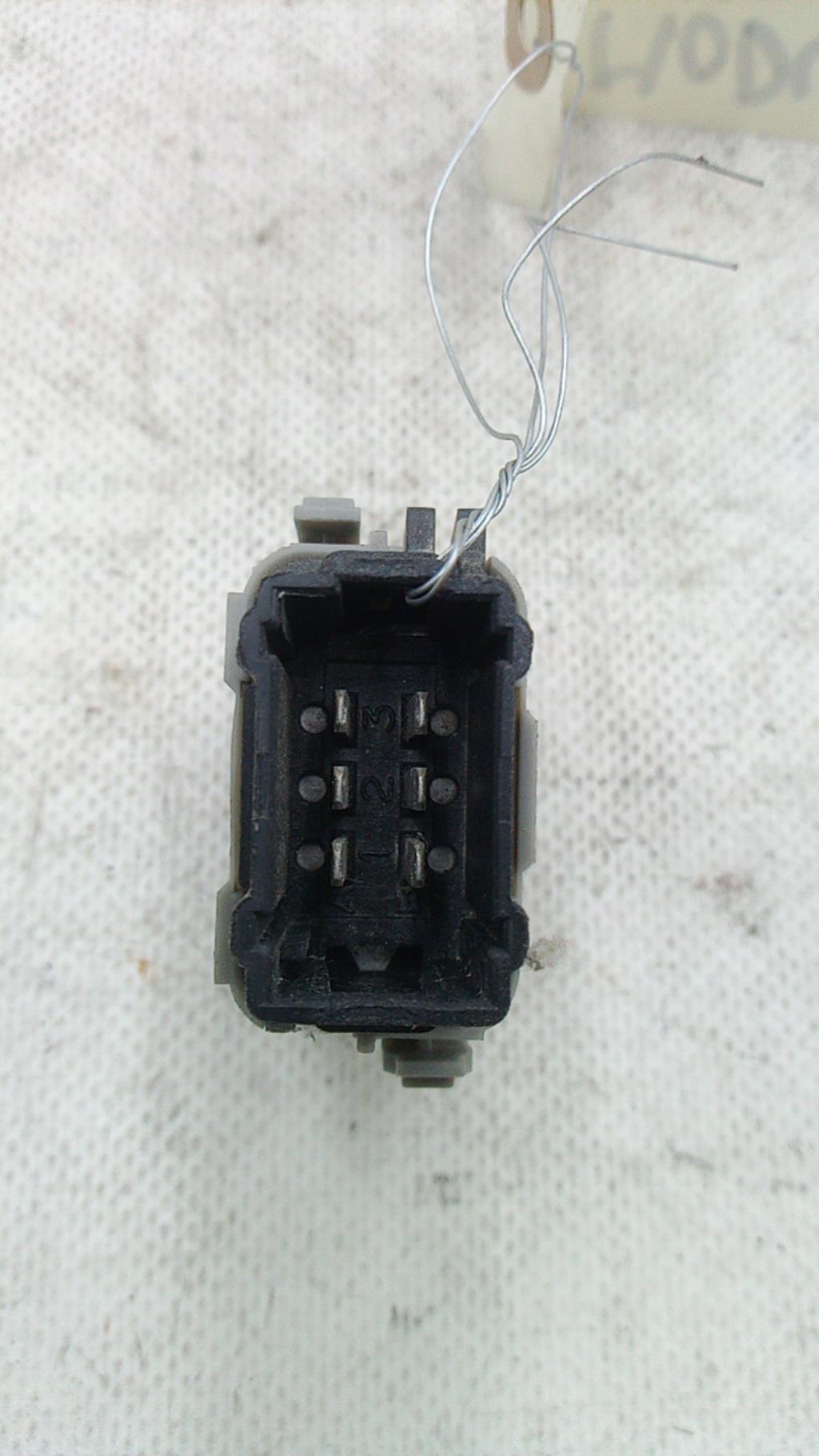 Interruttore lavacristalli posteriore sinistro RENAULT GRAND MODUS PHASE 2 Diésel - 1
