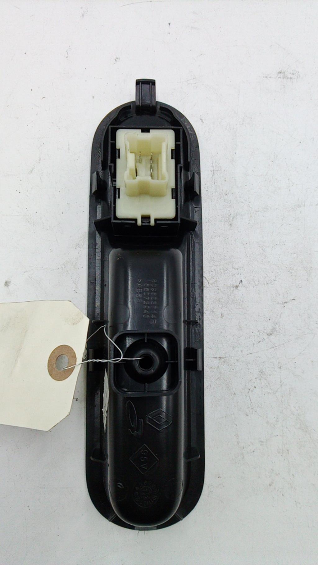 Interruttore lavacristalli anteriore destro RENAULT TWINGO 3 PHASE 1 Gasolina - 1