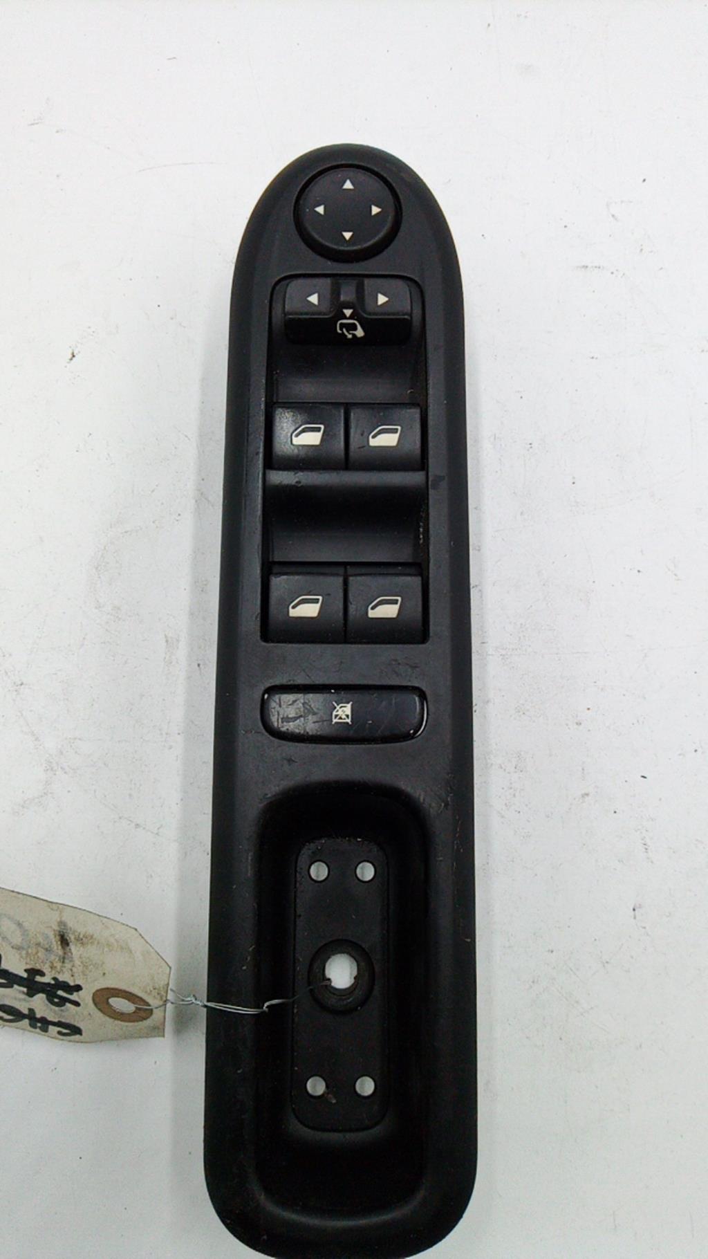 Interruttore lavacristalli anteriore sinistro PEUGEOT 407 PHASE 2 BREAK Diésel - 1