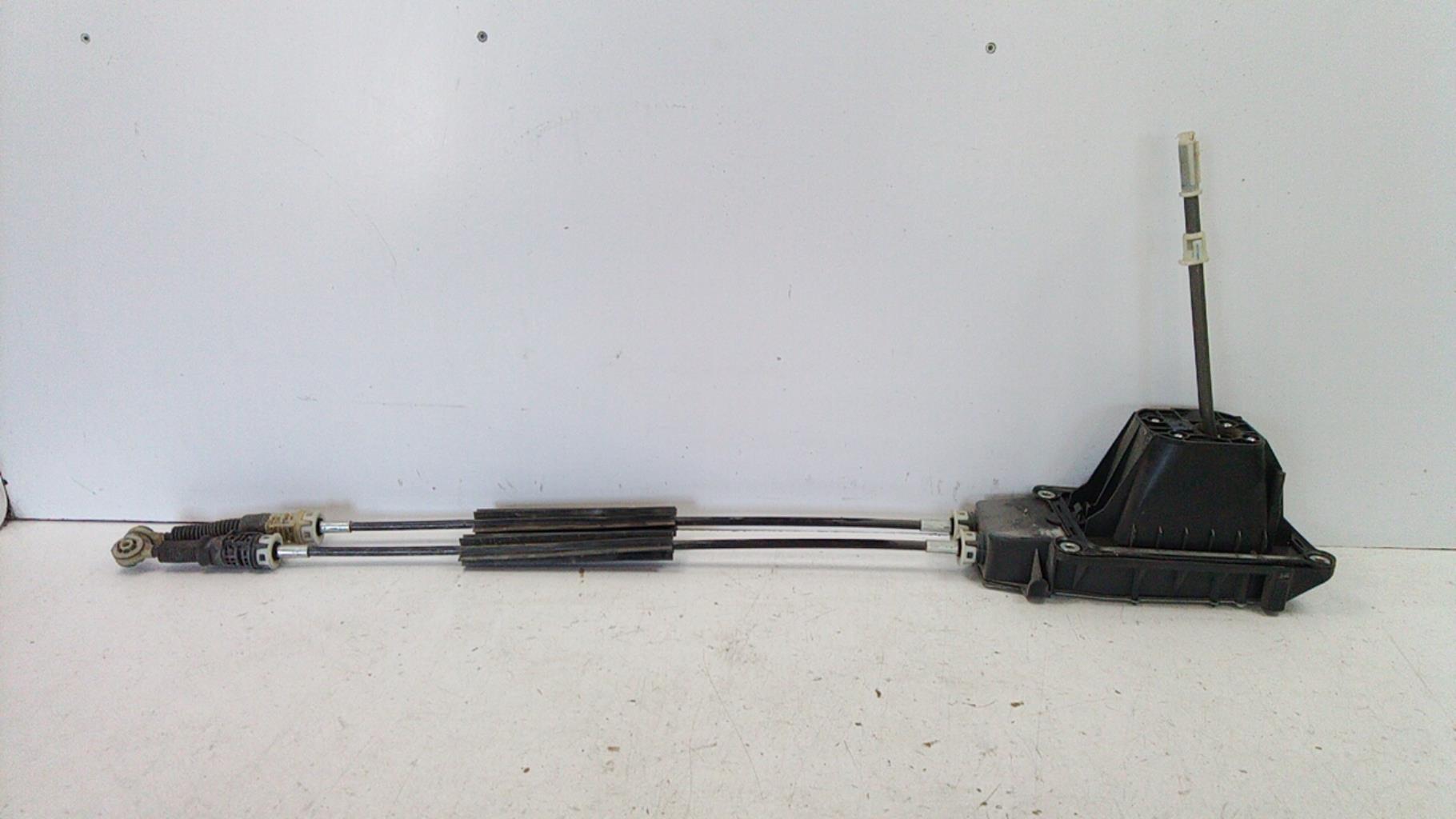Levier de vitesses RENAULT CLIO 4 PHASE 2 Diesel - 1