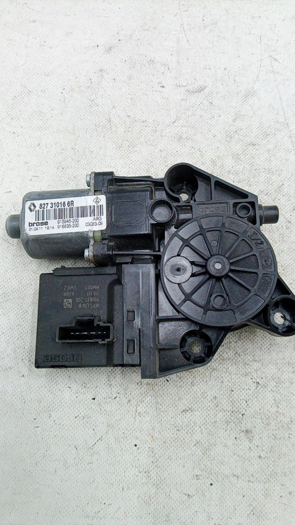 Motore alzacristalli posteriore sinistro RENAULT SCENIC 3 PHASE 1 Diésel - 1