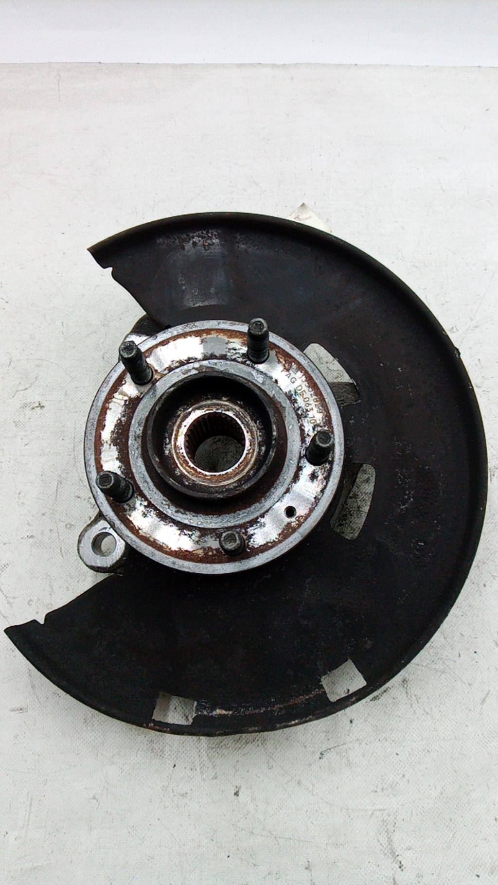 Fuso a snodo anteriore sinistro OPEL ASTRA J PHASE 1 Diésel - 1