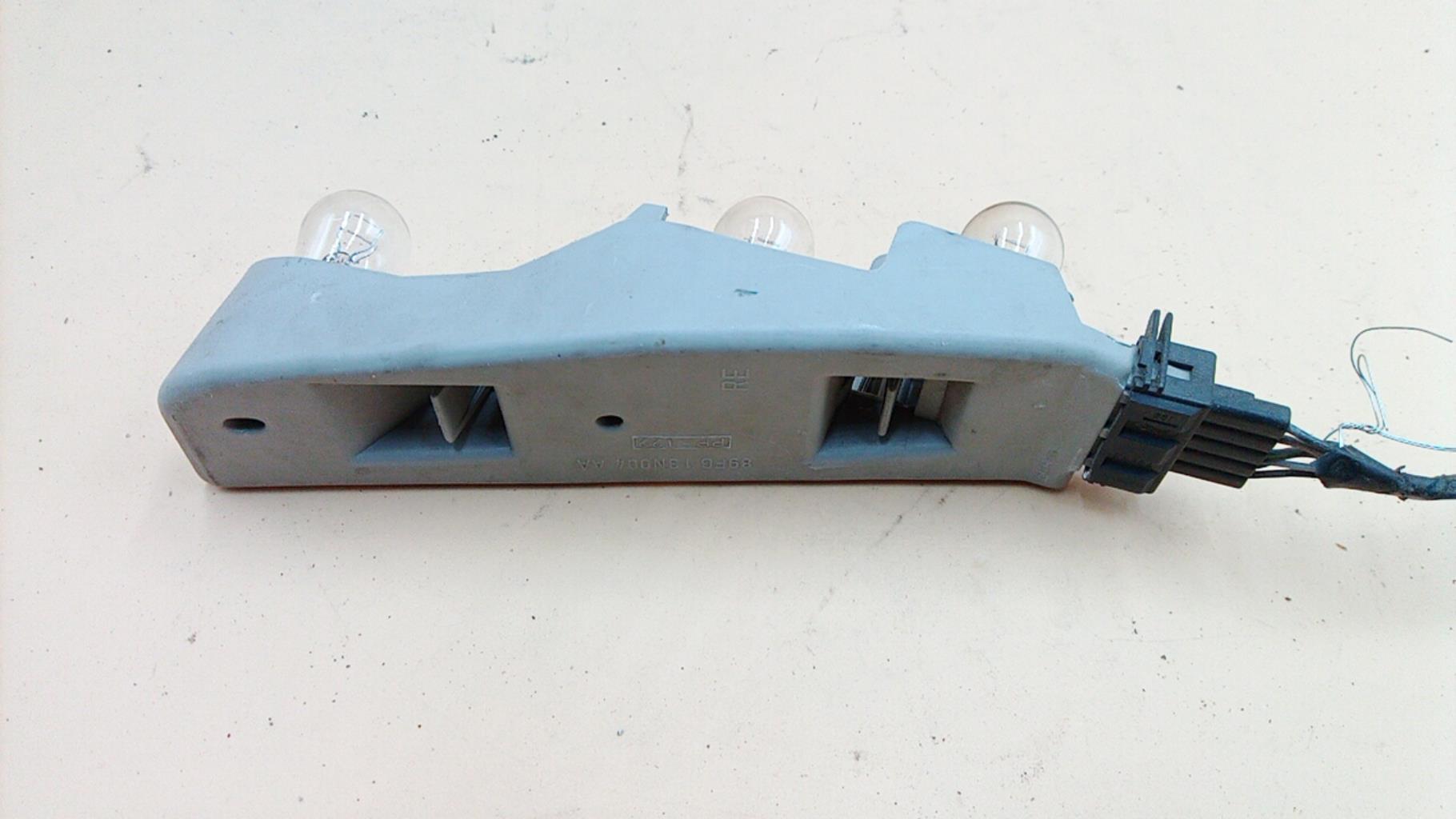 Base portalampade fanale posteriore destro FORD FIESTA 3 PHASE 1 Gasolina - 1