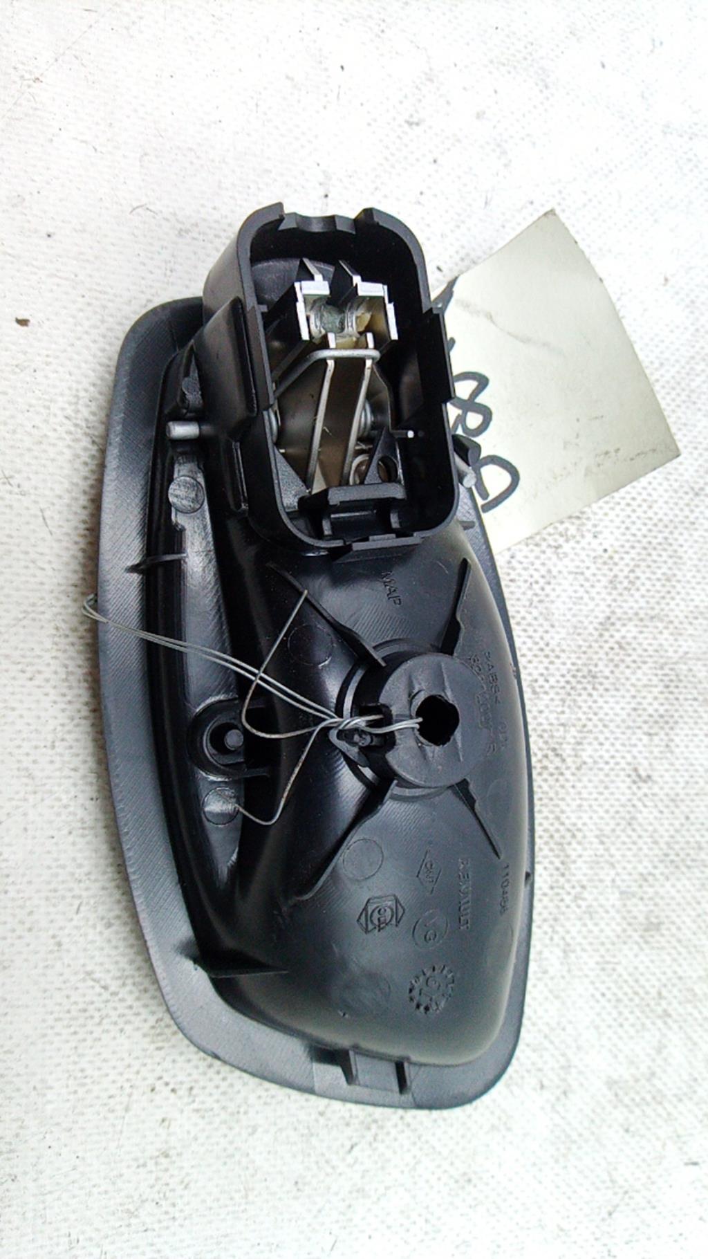 Maniglia interna posteriore destra RENAULT CLIO 4 PHASE 2 Diésel - 1