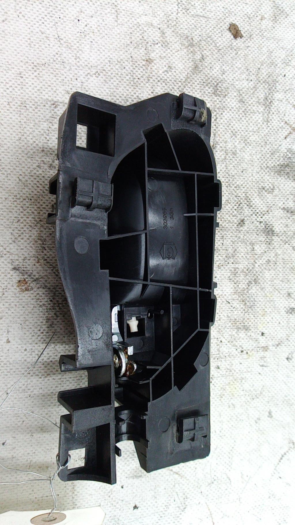 Maniglia interna anteriore sinistra PEUGEOT 208 1 PHASE 2 Gasolina - 1