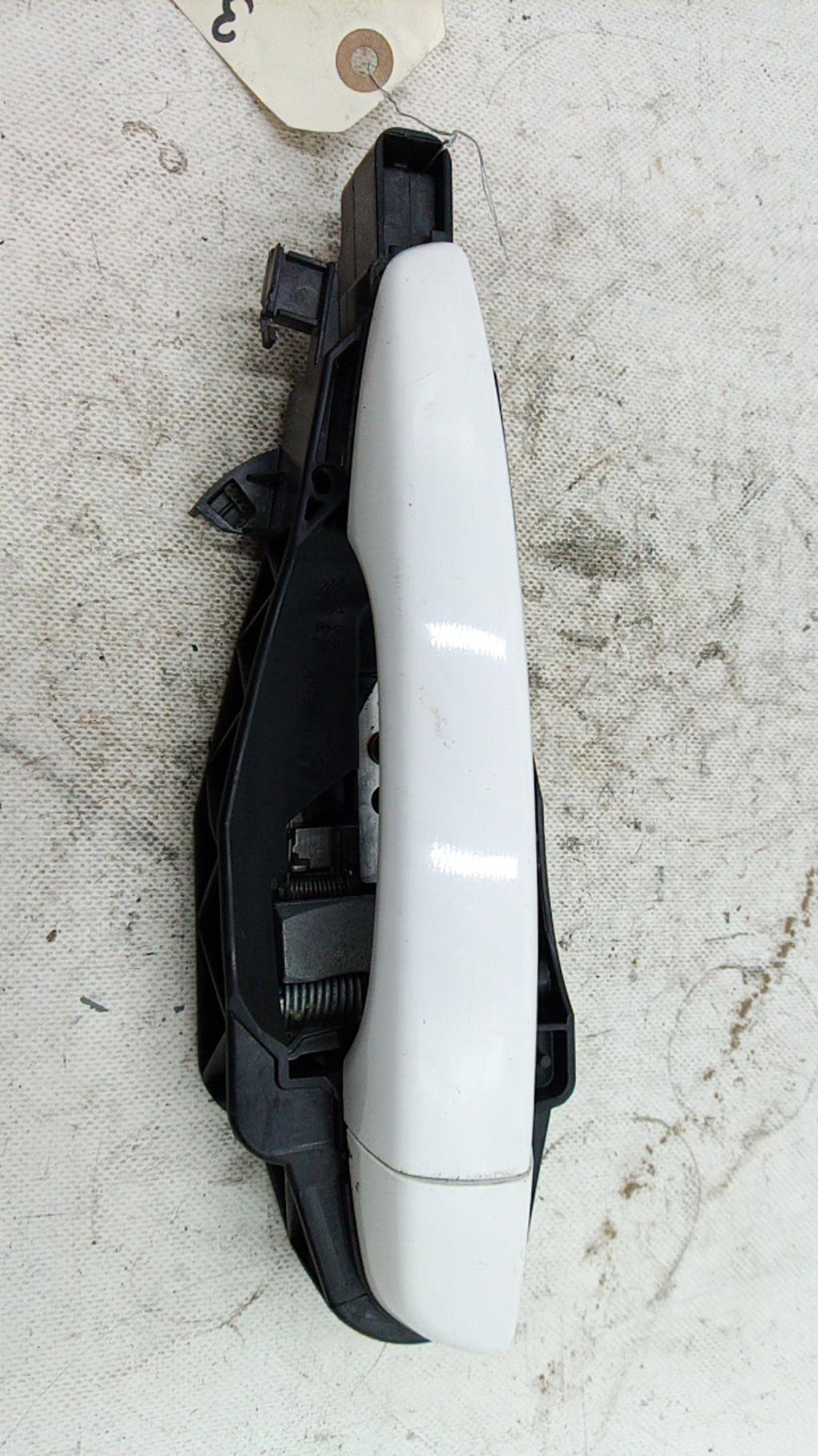 Maniglia portiera posteriore sinistra PEUGEOT 308 2 PHASE 1 Diésel - 1