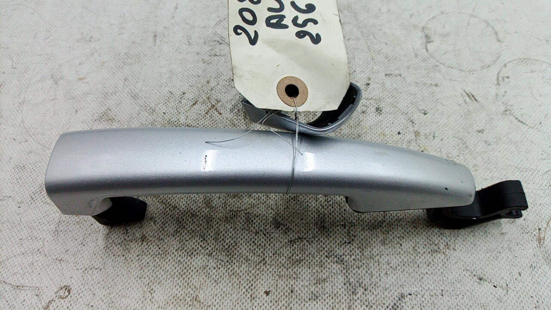 Maniglia portiera anteriore sinistra PEUGEOT 208 1 PHASE 2 Gasolina - 1