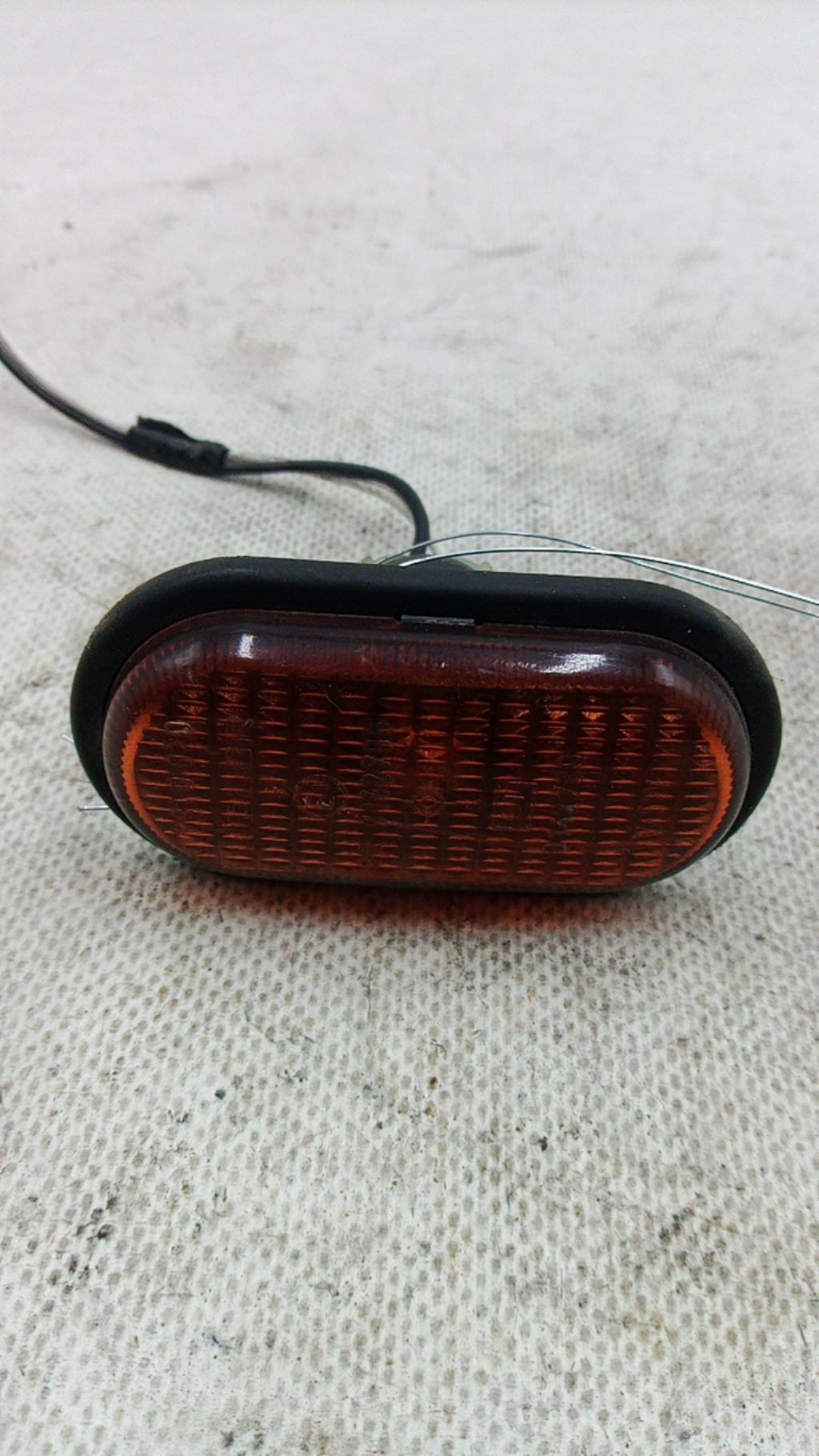 Ripetitore lampeggiante anteriore sinistro (Luci) RENAULT KANGOO 1 PHASE 1 Diésel - 1