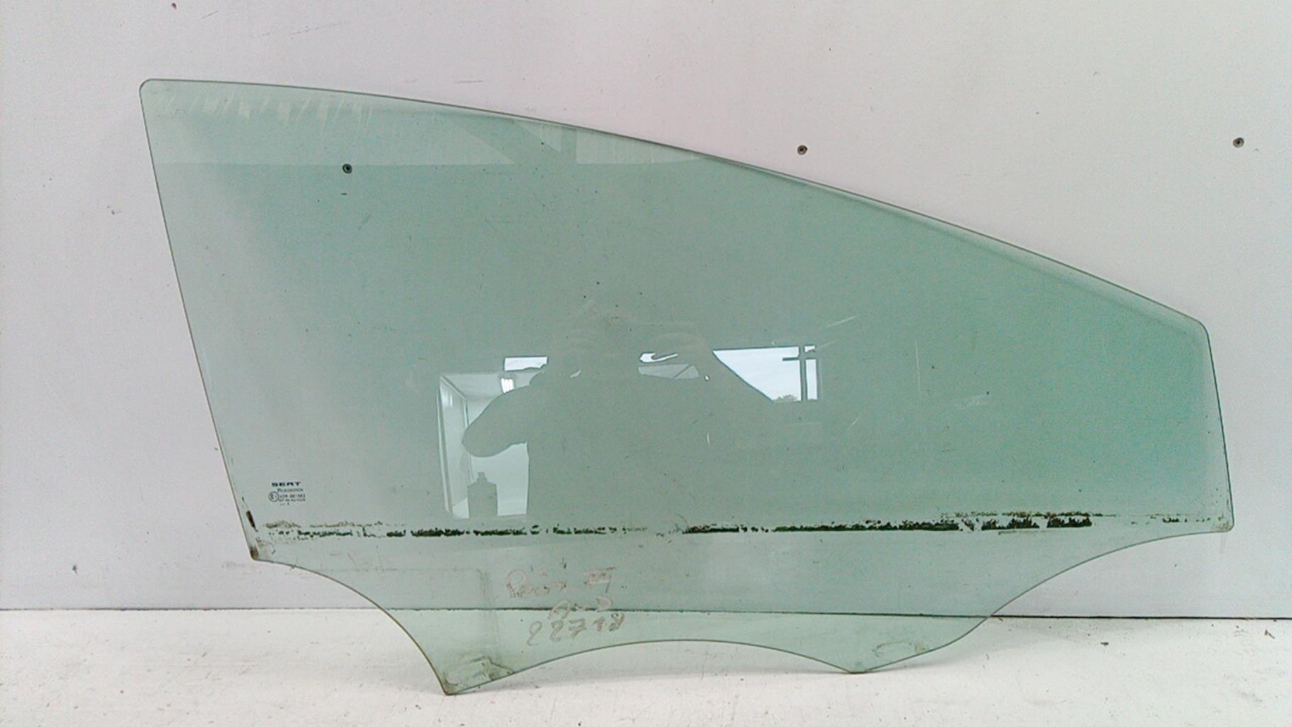 Vitre avant droit SEAT LEON 2 PHASE 1 Diesel - 1