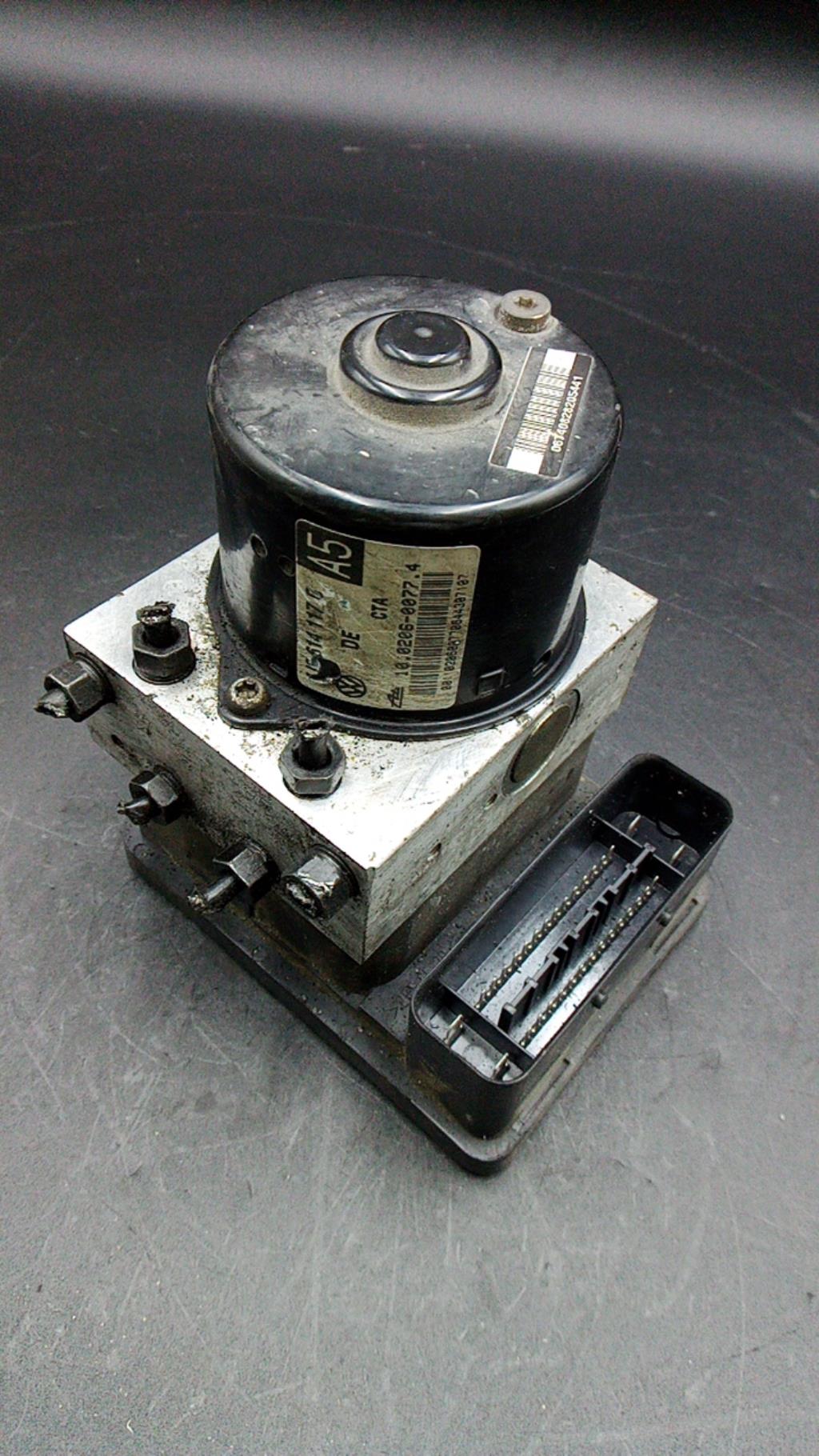 Blocco ABS (antibloccaggio freni) SEAT LEON 1 Diésel - 1