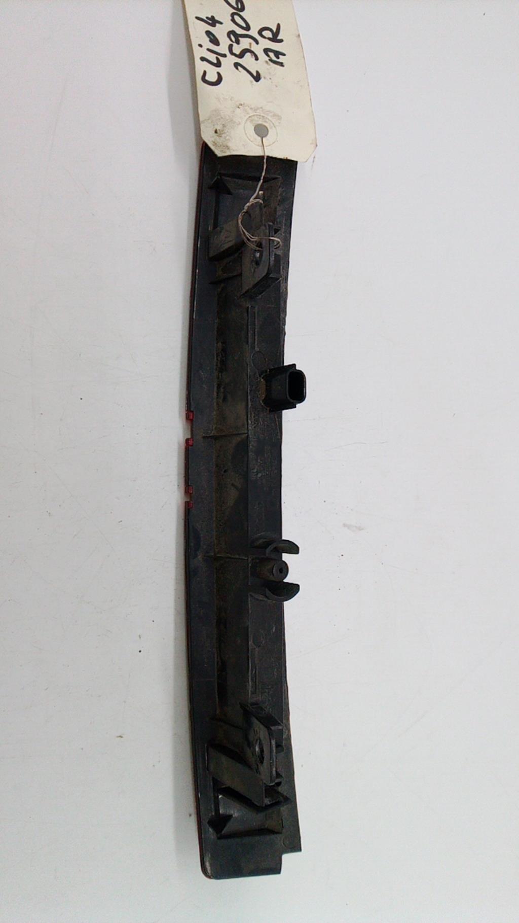 Feu arriere stop central RENAULT CLIO 4 PHASE 1 Diesel - 1