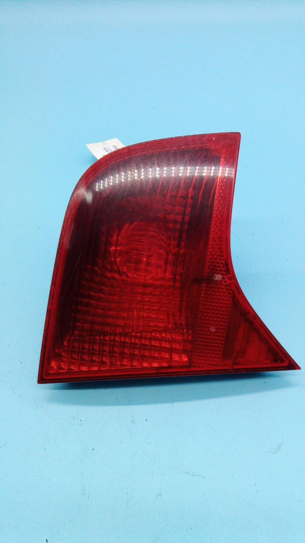 Feu arriere secondaire gauche (feux) AUDI A4 2 PHASE 2 Diesel - 1