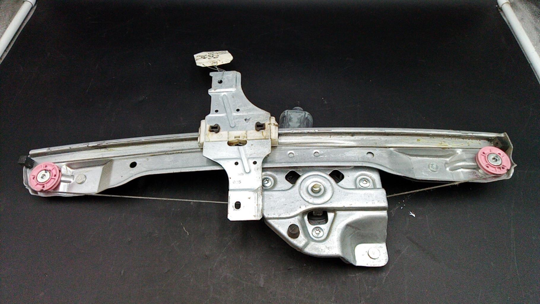 Alzacristalli elettrico anteriore sinistro PEUGEOT 208 1 PHASE 1  - 1