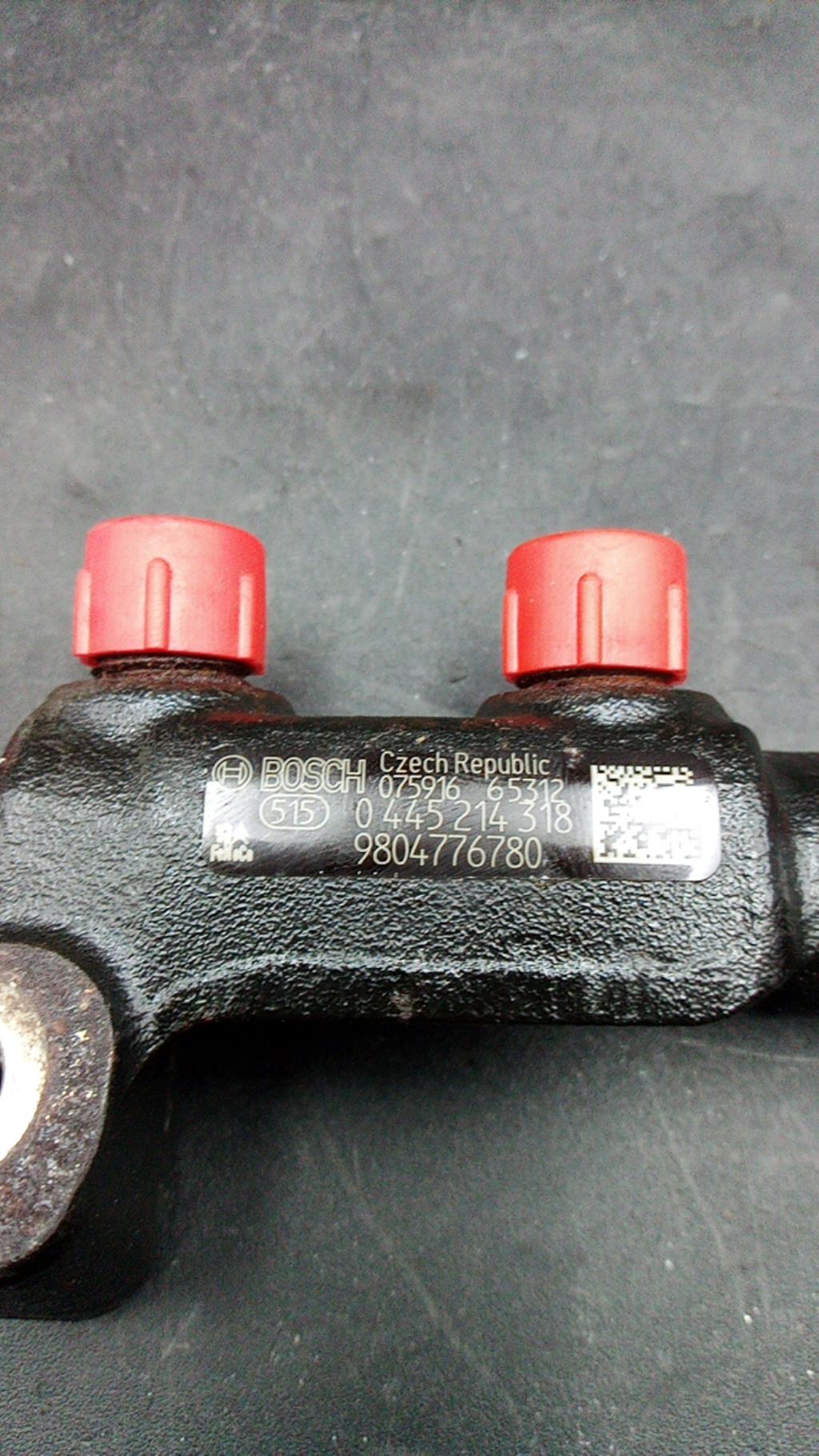 Rampe injection PEUGEOT 308 2 PHASE 1  - 1