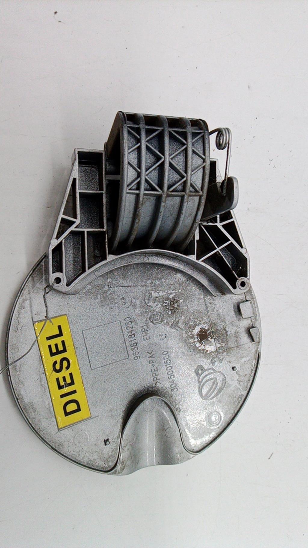 Trappe d'essence CITROEN C3 1 PHASE 2 Diesel - 1