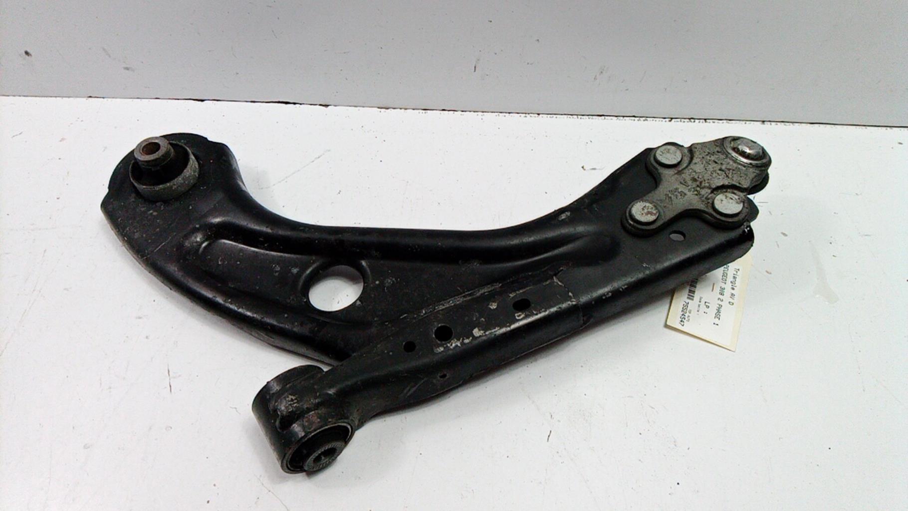 Triangolo anteriore destro PEUGEOT 308 2 PHASE 1  - 1