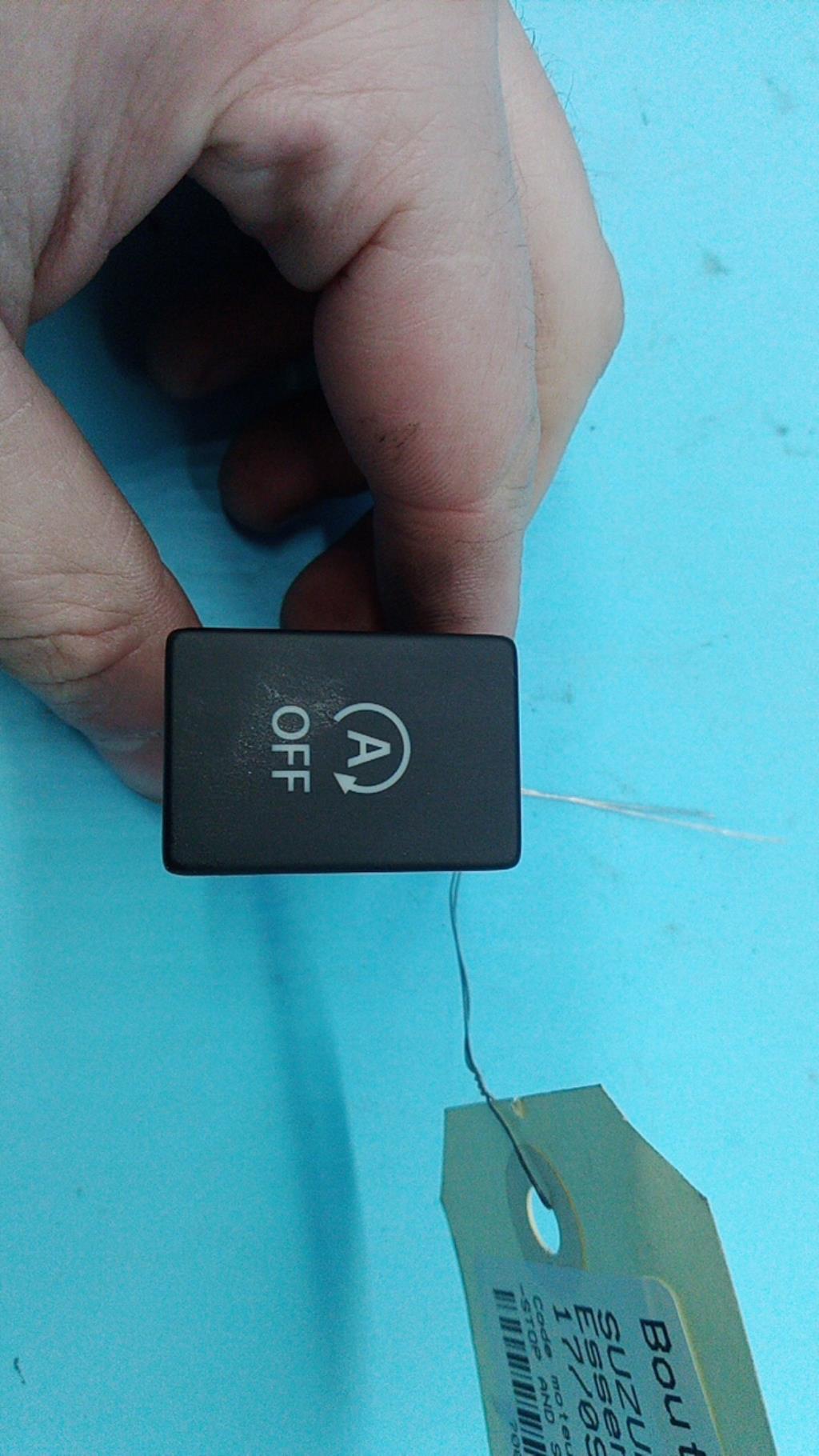 Bouton/Interrupteur SUZUKI IGNIS 3 Essence/Hybride - 1