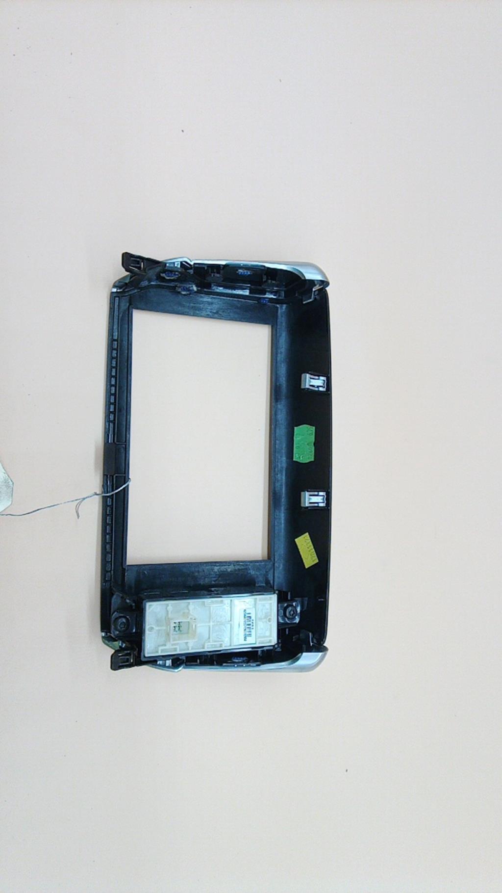 Commande GPS PEUGEOT 208 1 PHASE 1 Diesel - 1