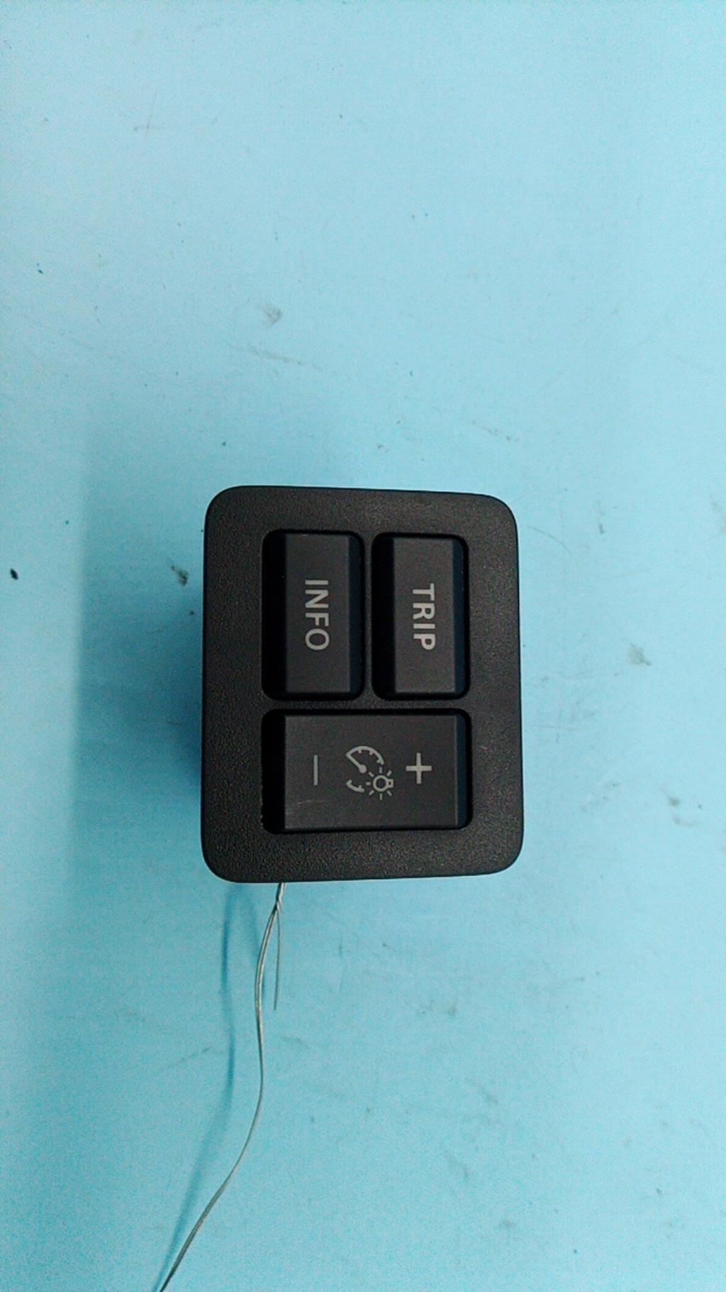 Commande regulateur vitesse SUZUKI IGNIS 3 Essence/Hybride - 1