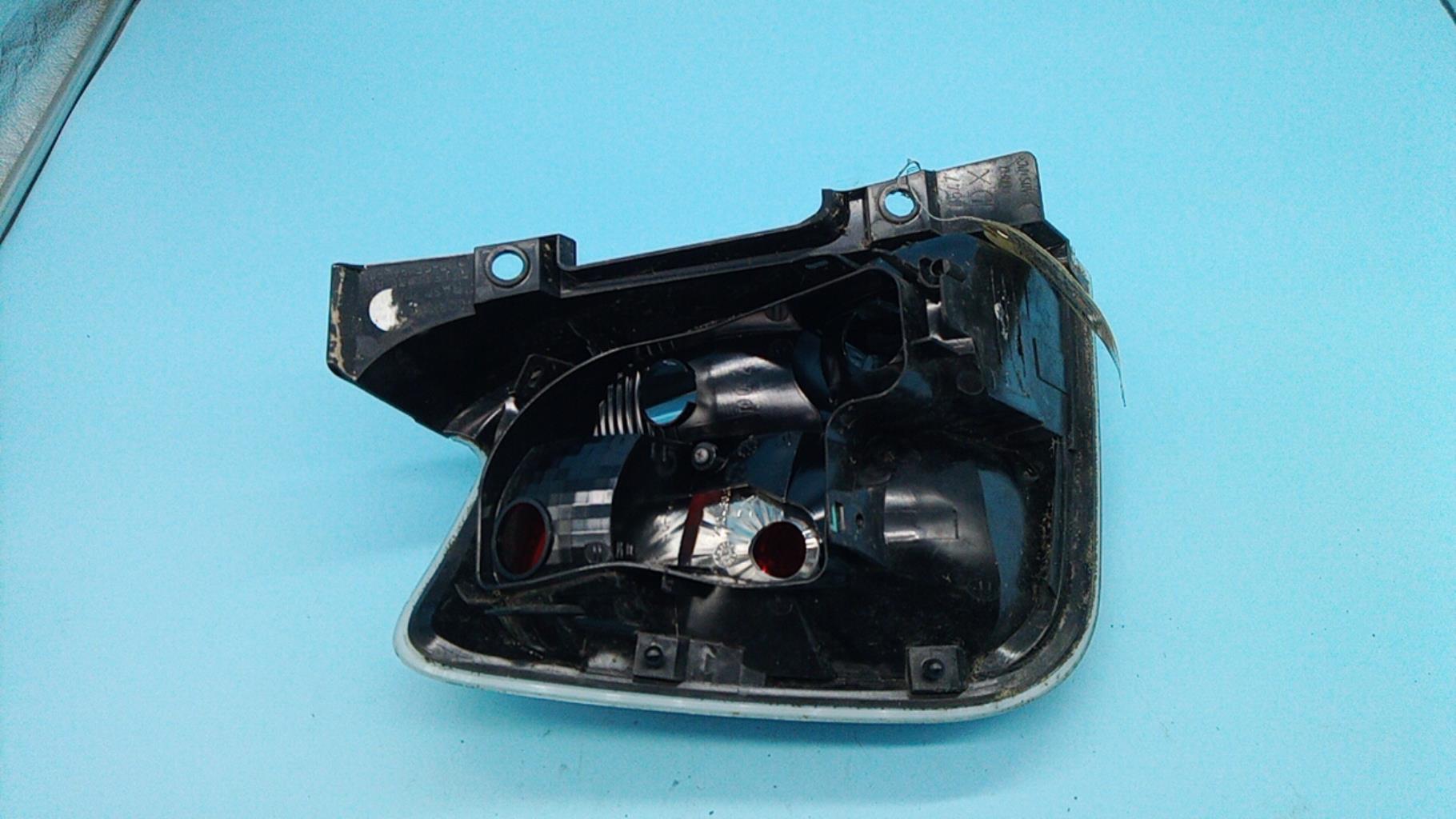 Fanale posteriore principale destro (luci) FIAT 500 2 CABRIO PHASE 1 Gasolina - 1